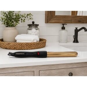 FoxyBae Rose Gold 32mm Curling Wand Titanium Digital Hair Curler Black Gold